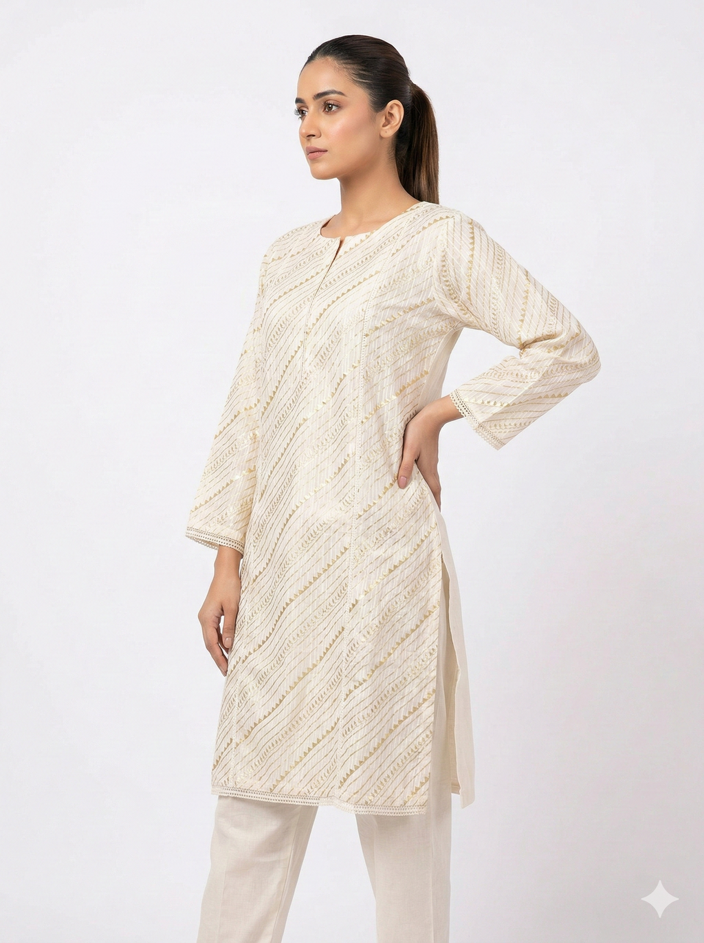 Zaraiz Premium Zari Off white and gold 2pcs